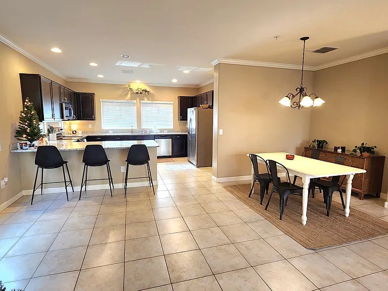 240 W Juniper Ave #1143 — Photo 7