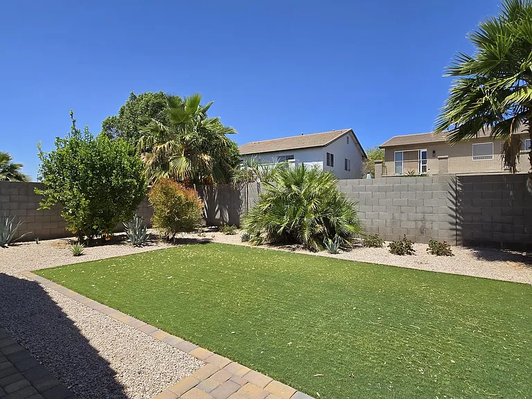 14354 W Weldon Ave — Photo 21