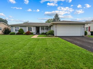575 Gateshead N, Elk Grove Village, IL 60007