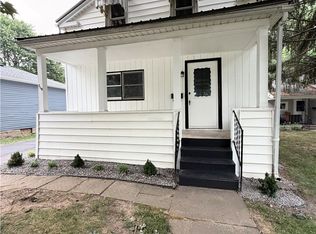 719 Orient St, Medina, NY 14103