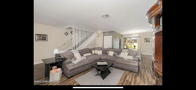 1300 Arlington Ln NE #116 — Photo 6
