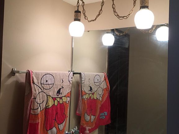 2nd image of 2215 Melrose Dr APT C