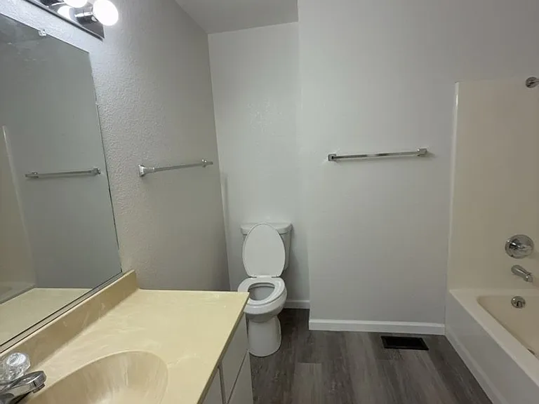 10134 Monte Cristo Dr — Photo 7