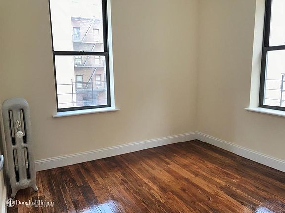 5th image of 3546 65th St APT 2B