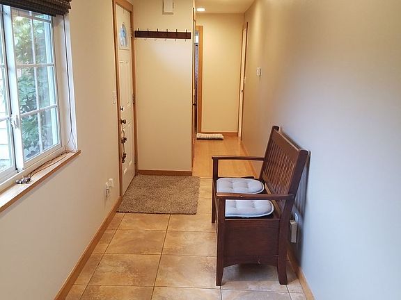 2nd image of 5801 Tracyton Blvd NW