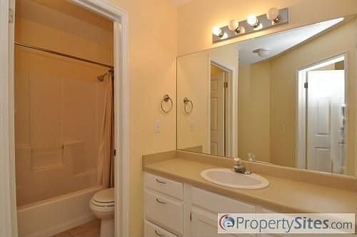 4th image of 6888 Florentine Way