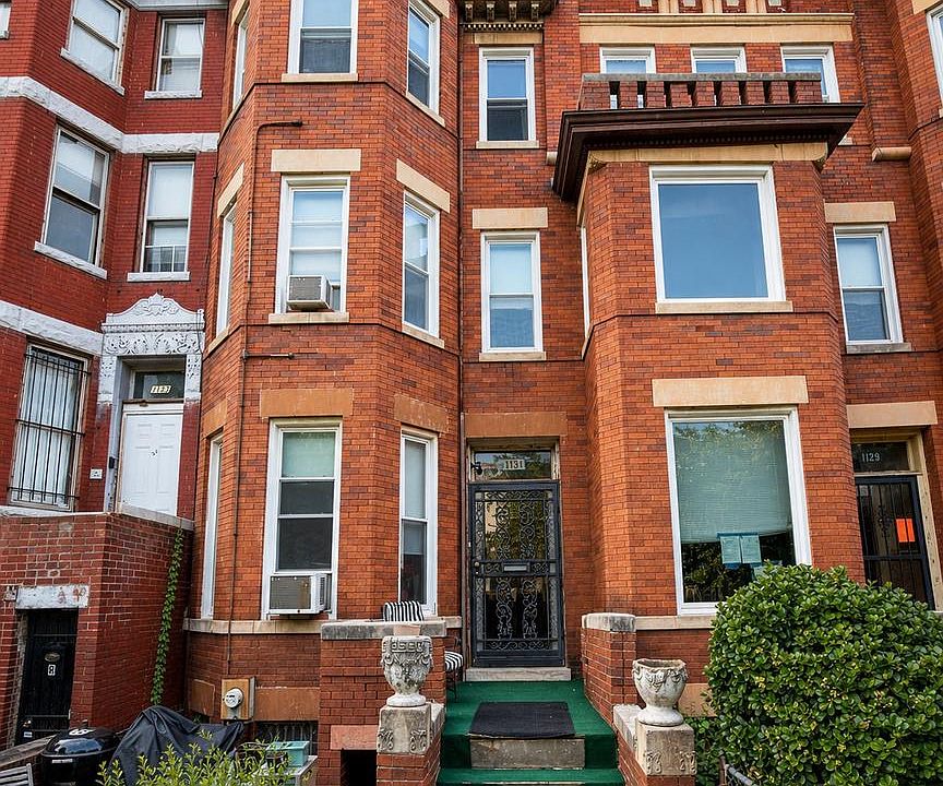 1st image of 1131 Girard St NW