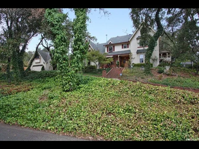 901 Vogan Toll Rd photo 1