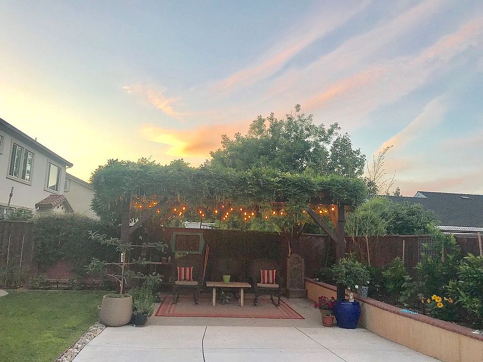 2nd image of 349 Ada Way