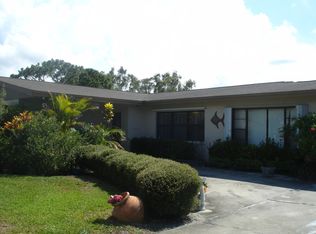 2416 Scenic Dr, Melbourne, FL 32901