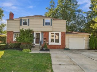 38 Eastvale Ct, Cheektowaga, NY 14225