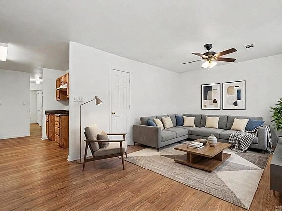 4th image of 629 4th St