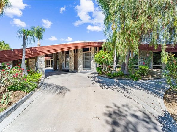 2360 Boulder Bluffs Ct