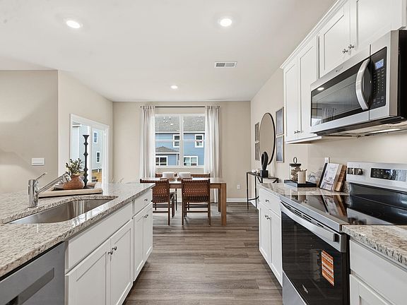 5th image of 116 Meadow Ridge Way