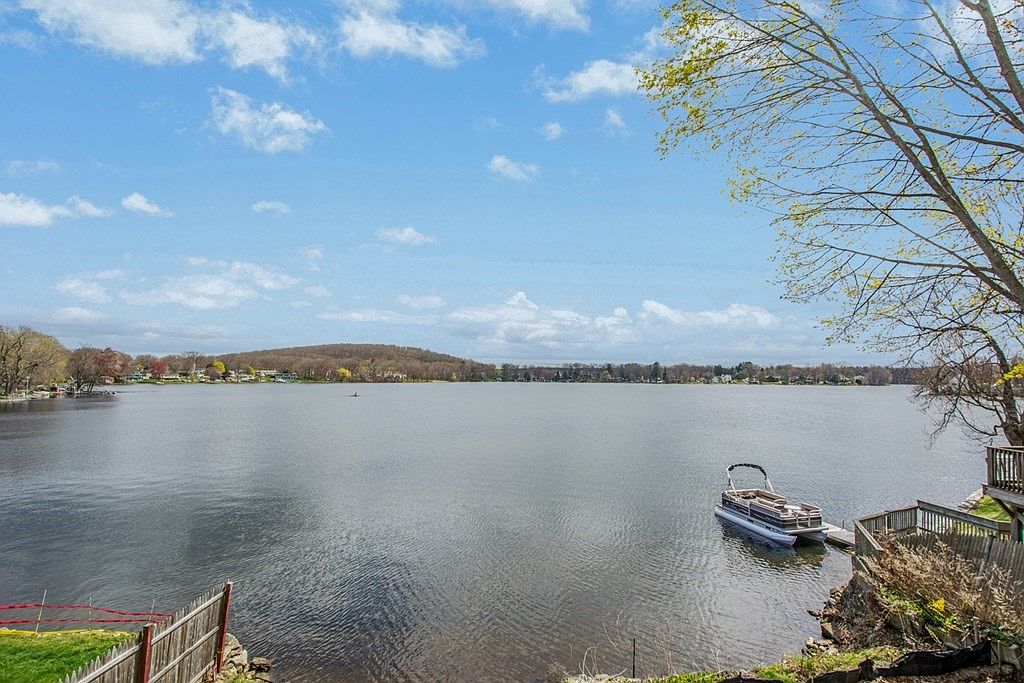 218 Millbury Ave, Millbury, MA 01527 Zillow