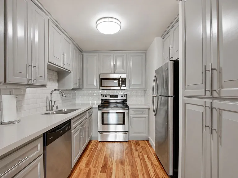 9632 Lucerne Ave — Photo 5