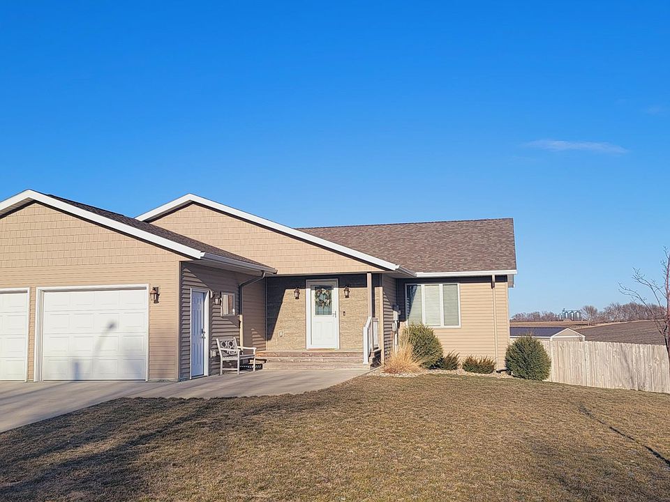 1st image of 340 Northwood Dr