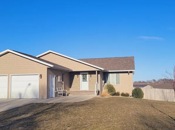 340 Northwood Dr, Cottonwood, MN 56229