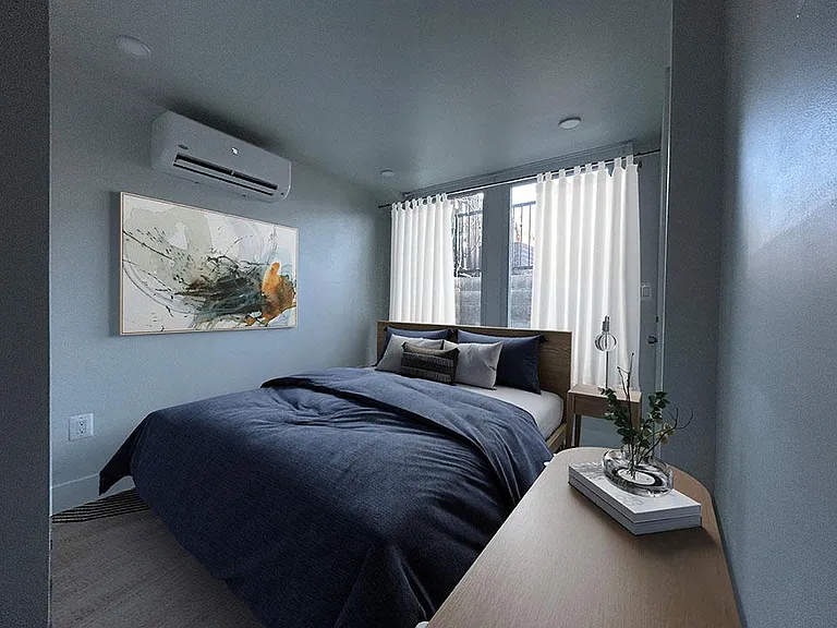 621 Upshur St NW #B — Photo 9