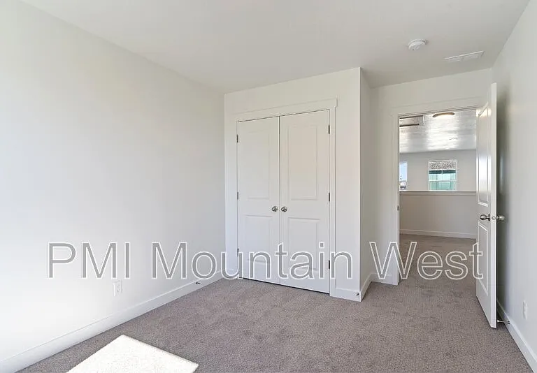 1836 W Red Twilight Ln — Photo 26