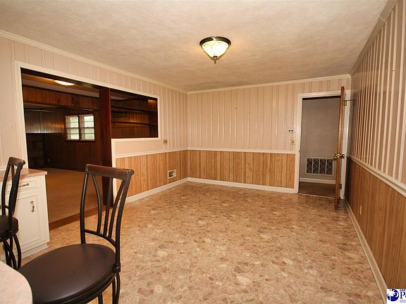 5th image of 1923 Longwood Dr