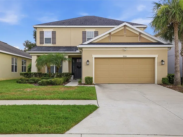 8016 Marbella Creek Ave — Photo 1