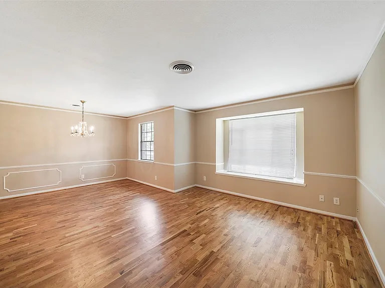 4406 Rosebay Dr — Photo 8