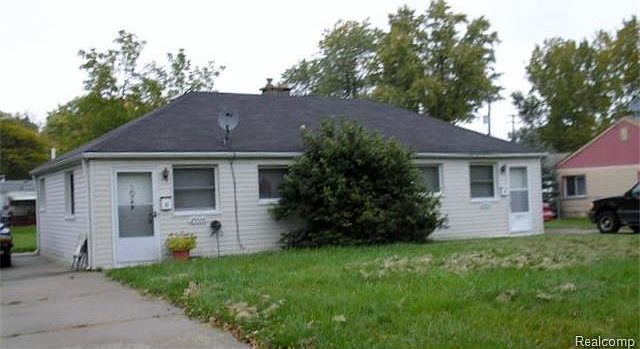 1st image of 29504 Cambridge St