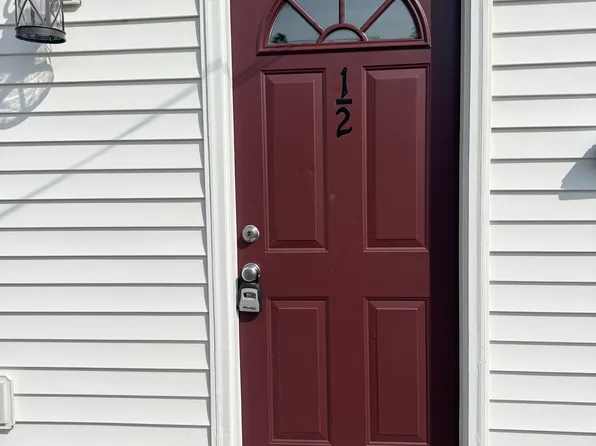 222 N Mapleton St #1/2, Columbus, IN 47201