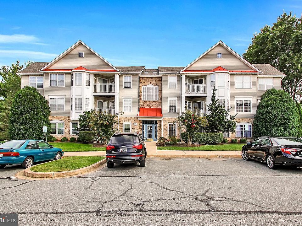 1st image of 200 Kimary Ct Unit 3B