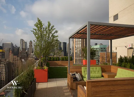 Rented by Warburg | media 13