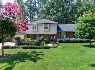 1325 Mellon Ct, Cary, NC 27511