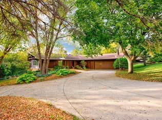 300 11th Ave NE, Faribault, MN 55021