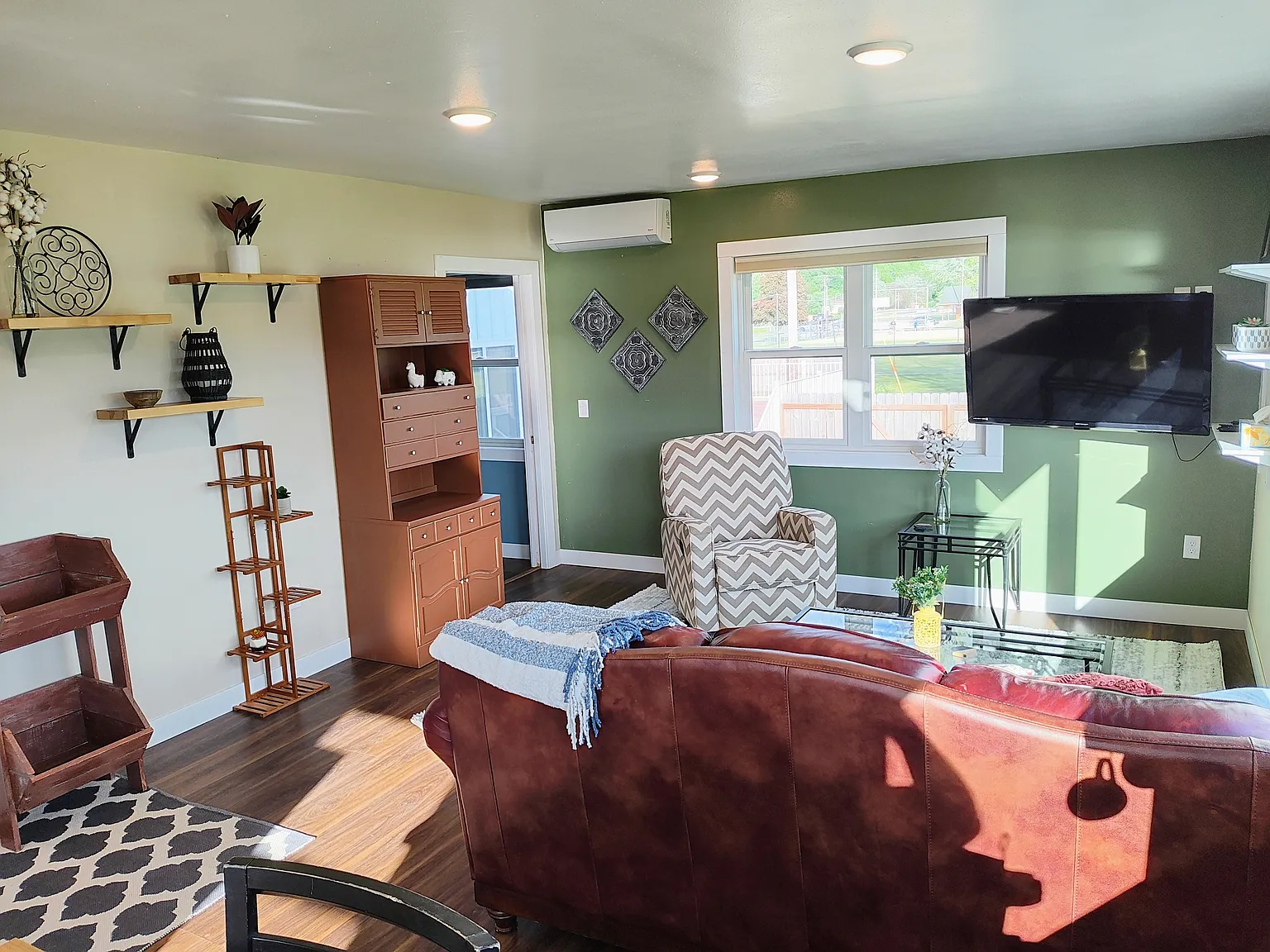 1 bed, 550 sqft, $1,250 — Photo 3