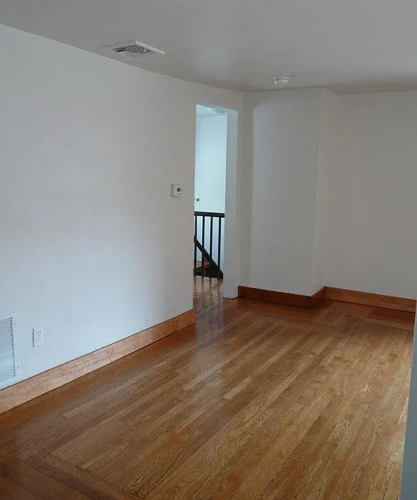 Living to Front-entry central landing