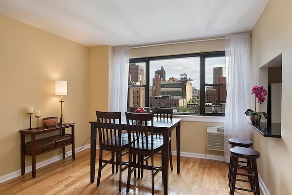 Sold by Randall Property Group, Inc. | media 8