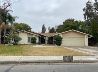 609 Empty Saddle Ln, Bakersfield, CA 93309