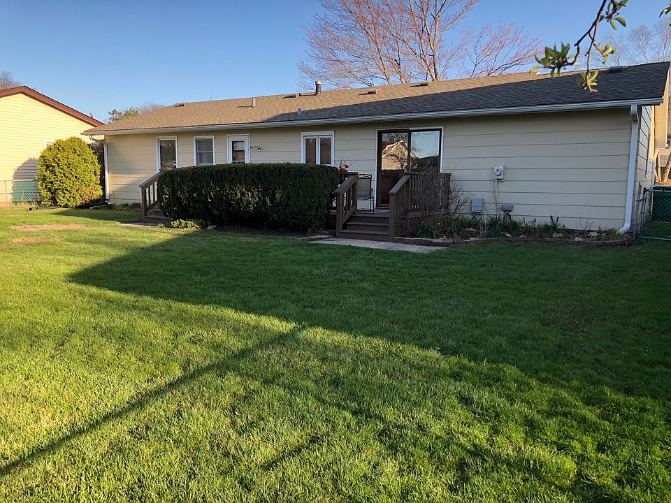 2nd image of 272 Kingsbridge Rd