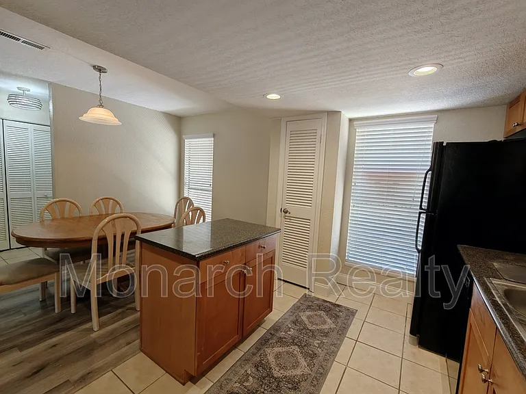 1810 NW 23rd Blvd #165 — Photo 20