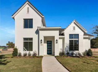 313 Magnolia Ln, Fort Worth, TX 76114
