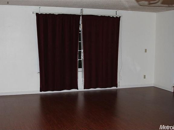 2nd image of 740 Sotano Dr