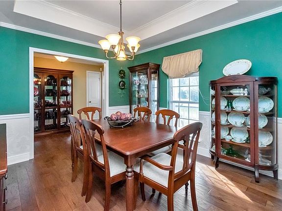 3rd image of 8680 Diberville Dr W