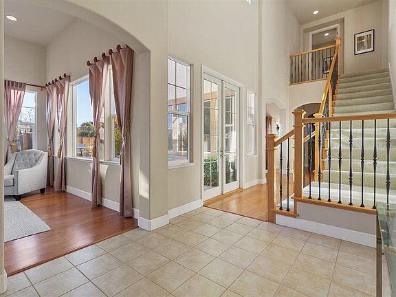 4th image of 3505 La Castellet Ct