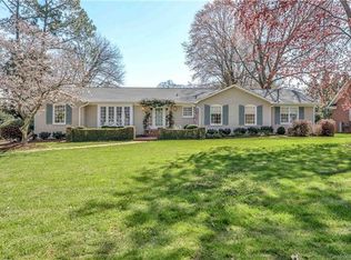 2233 Sanford Ln, Charlotte, NC 28211