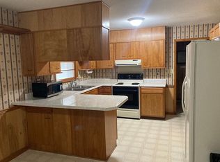 291 Channing Dr, Fayetteville, NC 28303