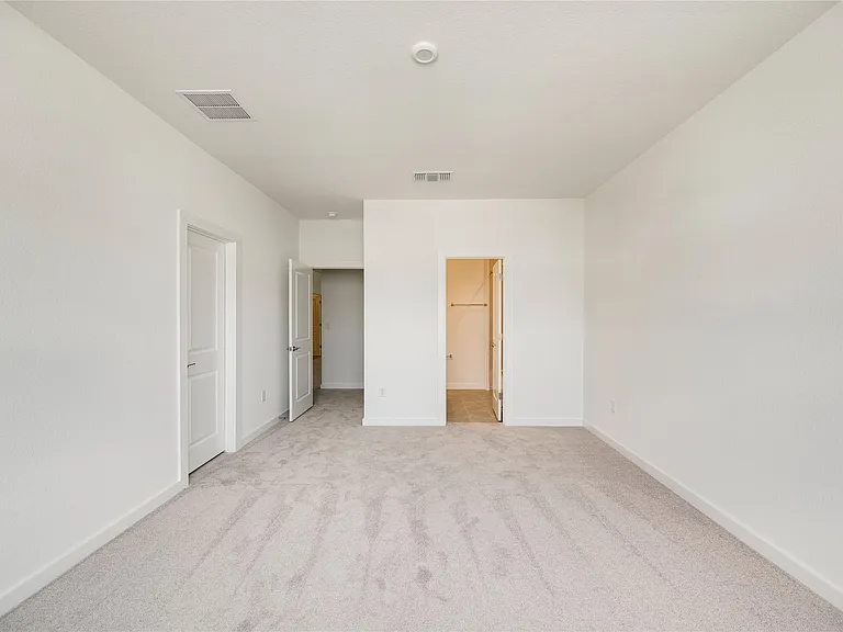 2420 Sondrio Bnd — Photo 10