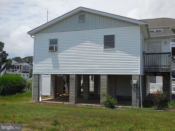 4th image of 12330 Snug Harbor Rd