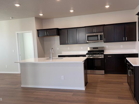 2nd image of 2646 N Andromeda St