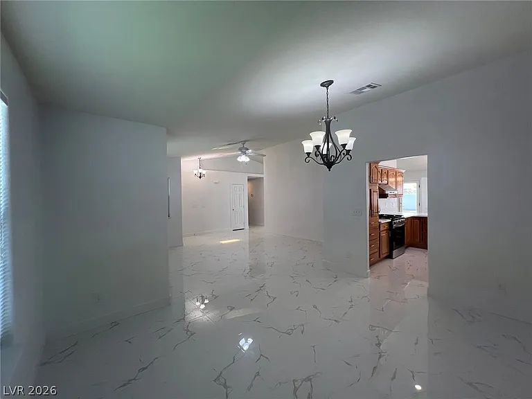5645 W Katie Ave — Photo 38