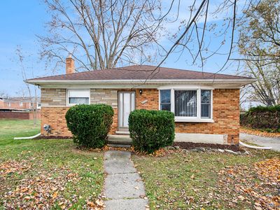 21110 Beaconsfield St, Saint Clair Shores, MI, 48080